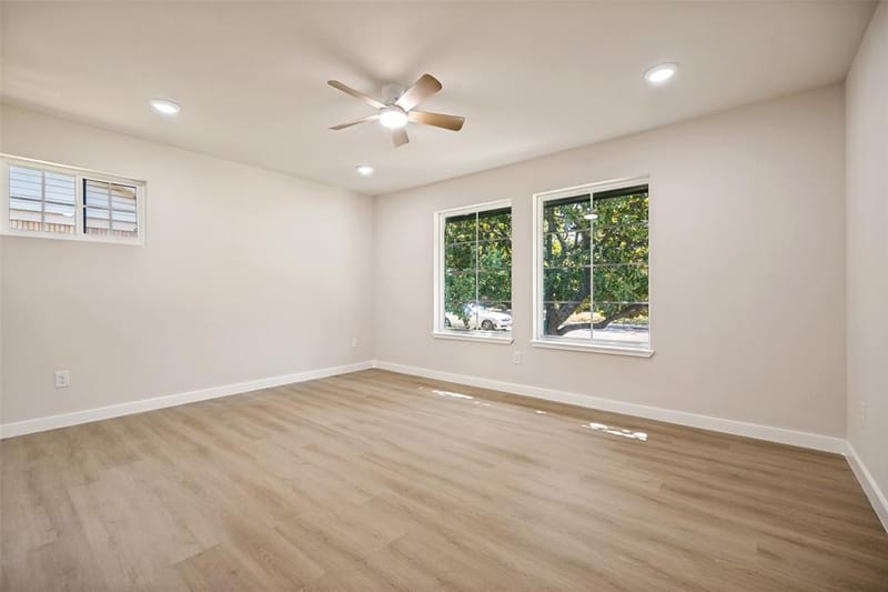 5209 Breakwood Drive, Dallas TX 75227 - Photo 19
