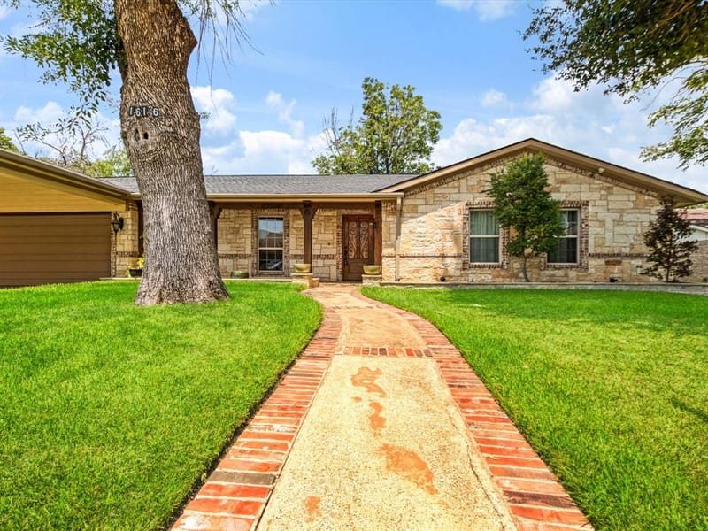 1616 Springbrook Street, Mesquite TX 75149 - Photo 2