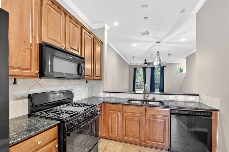5026 Calloway Drive # 163, Addison TX 75001 - Photo 16