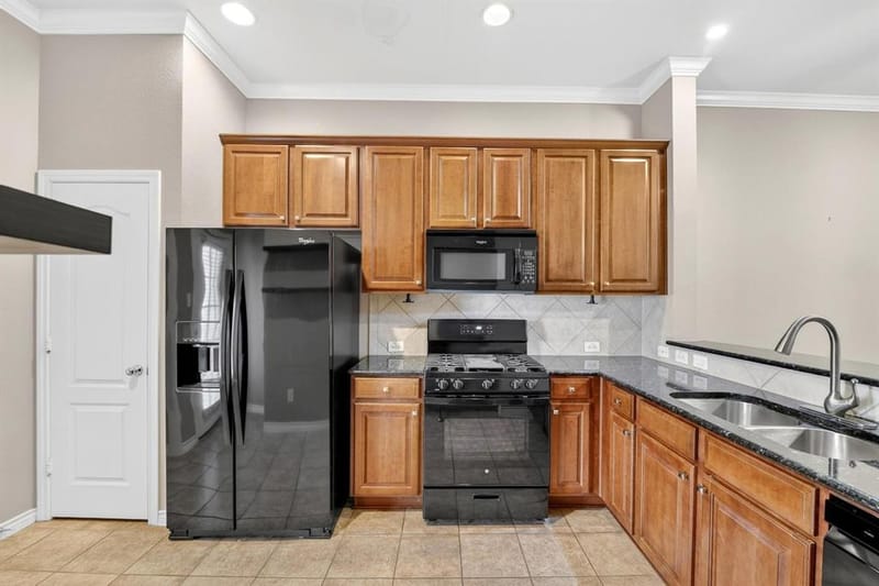 5026 Calloway Drive # 163, Addison TX 75001 - Photo 18