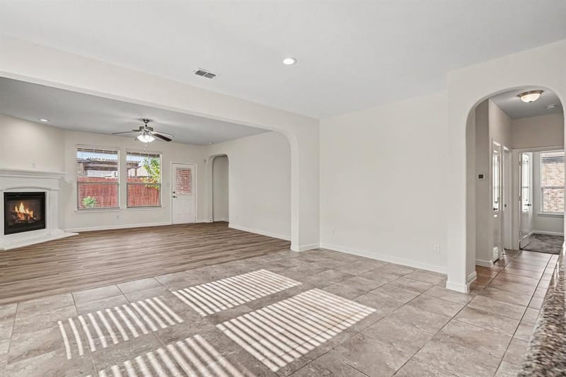 729 Rebecca Lane, Saginaw TX 76131 - Photo 5