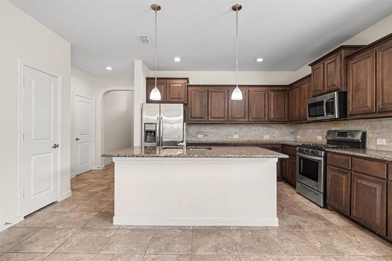 729 Rebecca Lane, Saginaw TX 76131 - Photo 10