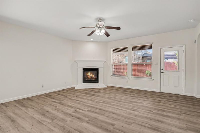 729 Rebecca Lane, Saginaw TX 76131 - Photo 8