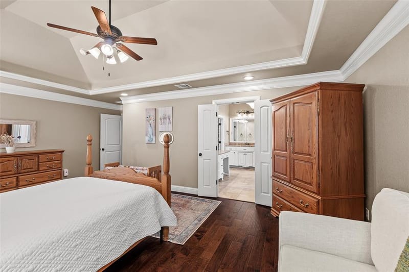 427 River Bank Lane, Granbury TX 76049 - Photo 16