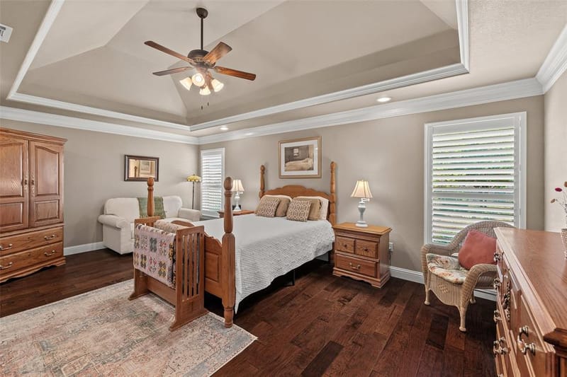 427 River Bank Lane, Granbury TX 76049 - Photo 15