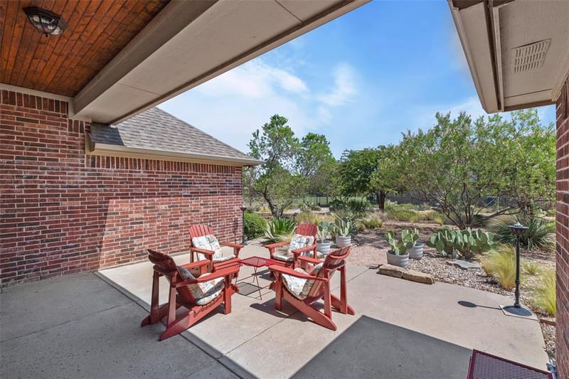 427 River Bank Lane, Granbury TX 76049 - Photo 31