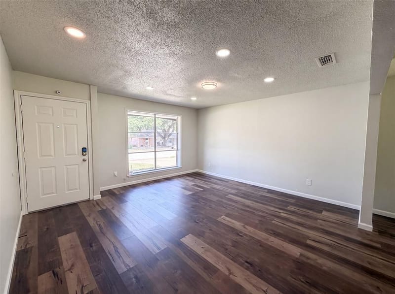 2136 Mountainview Drive, Hurst TX 76054 - Photo 6