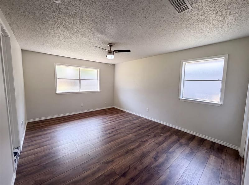 2136 Mountainview Drive, Hurst TX 76054 - Photo 16