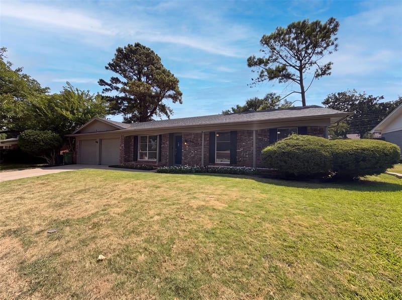 2136 Mountainview Drive, Hurst TX 76054 - Photo 20