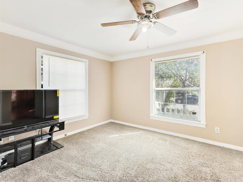 2618 NW 23rd Street, Fort Worth TX 76106 - Photo 17