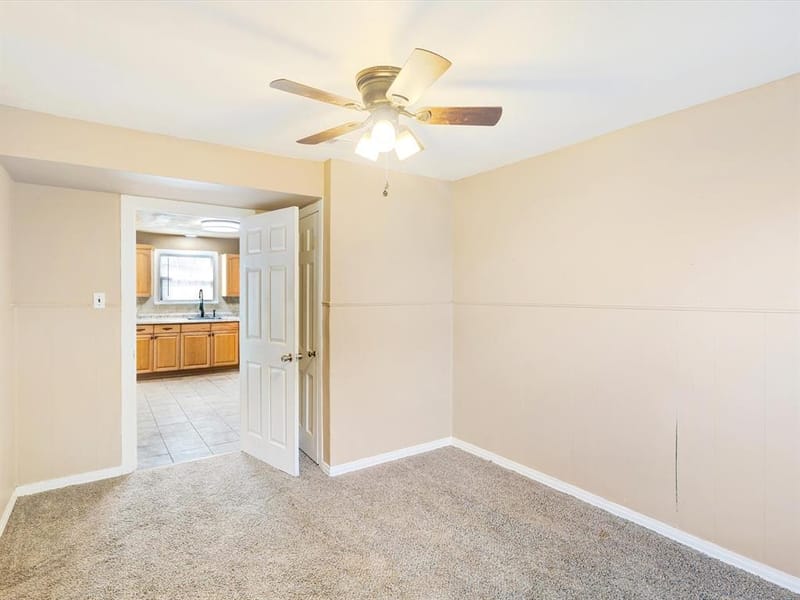 2618 NW 23rd Street, Fort Worth TX 76106 - Photo 12