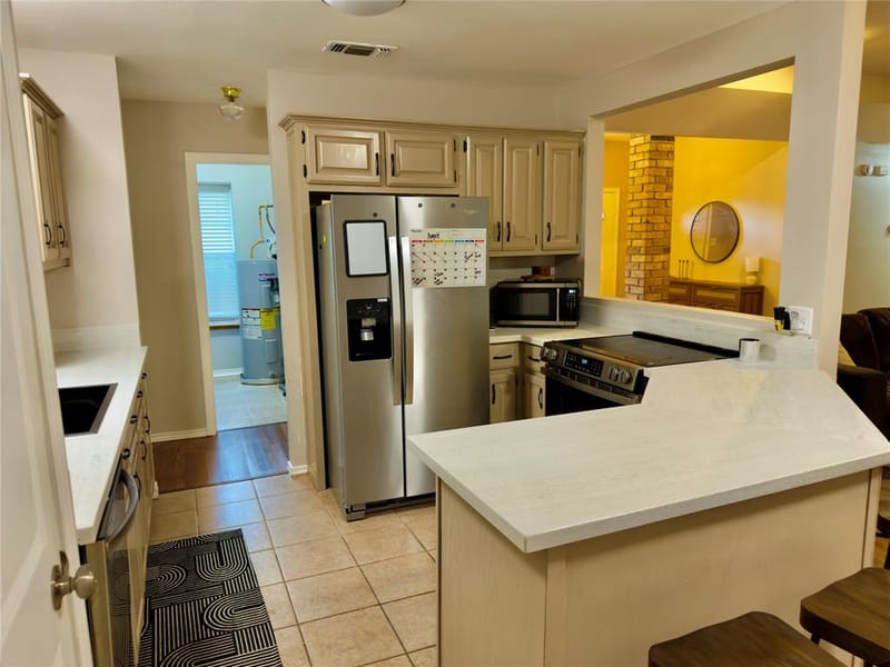 3910 Castlegate Drive, Paris TX 75462 - Photo 6