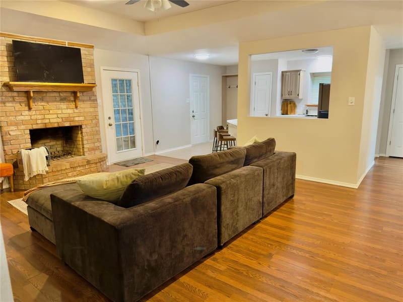 3910 Castlegate Drive, Paris TX 75462 - Photo 3