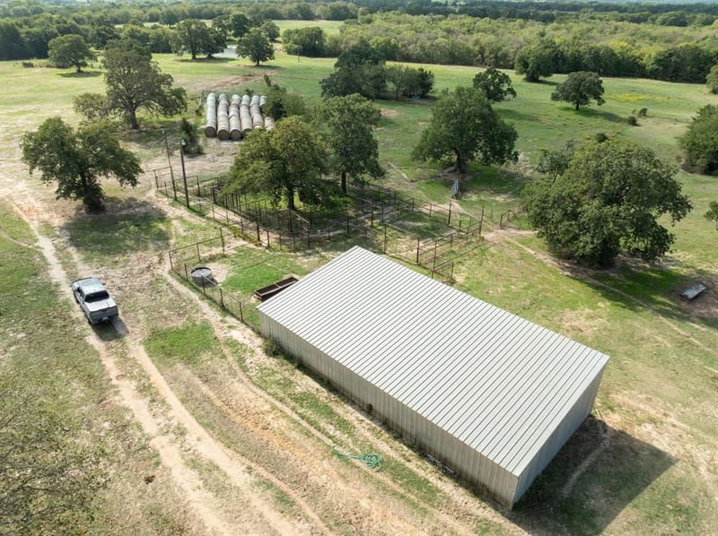 868 Nored Road, Forestburg TX 76239 - Photo 14