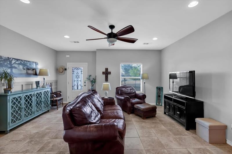 229 Harvey Lane, Decatur TX 76234 - Photo 9