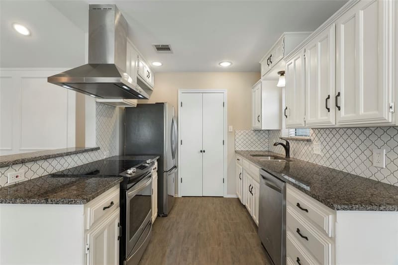 3013 Panhandle, Grapevine TX 76051 - Photo 10