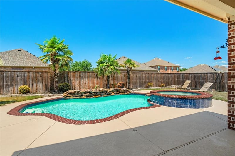2932 Montalbo, Grand Prairie TX 75054 - Photo 36