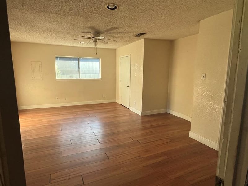 2525 Oakwood Terrace, Haltom City TX 76117 - Photo 8