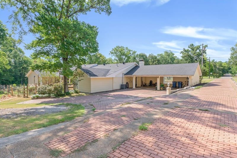 522 W High Street, Grand Saline TX 75140 - Photo 38