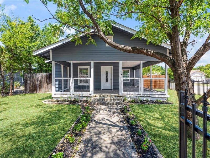 3435 Avenue M, Fort Worth TX 76105