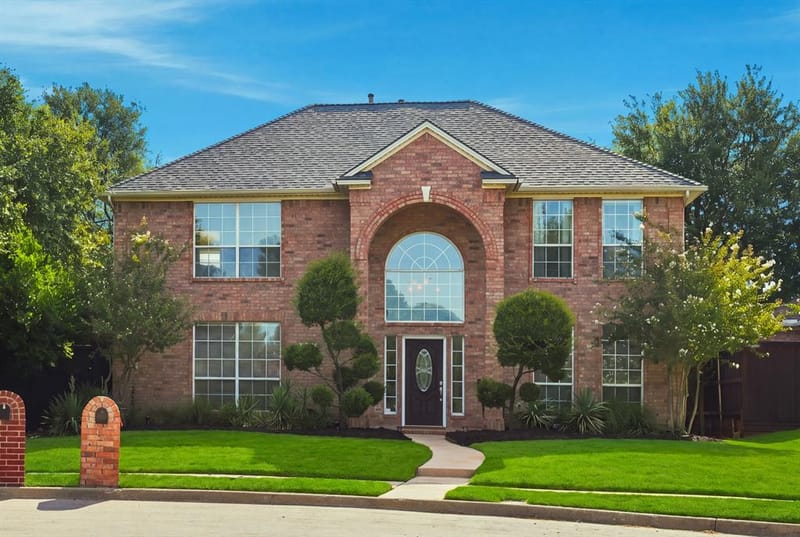 6728 Thornbury Drive, Plano TX 75024 - Photo 2