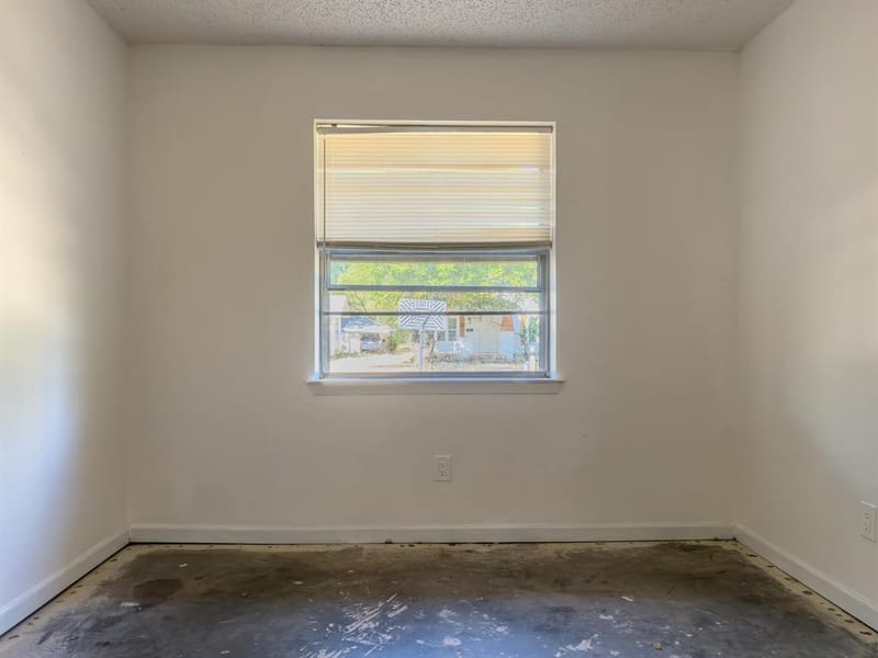 1516 NW 1st Avenue, Mineral Wells TX 76067 - Photo 18