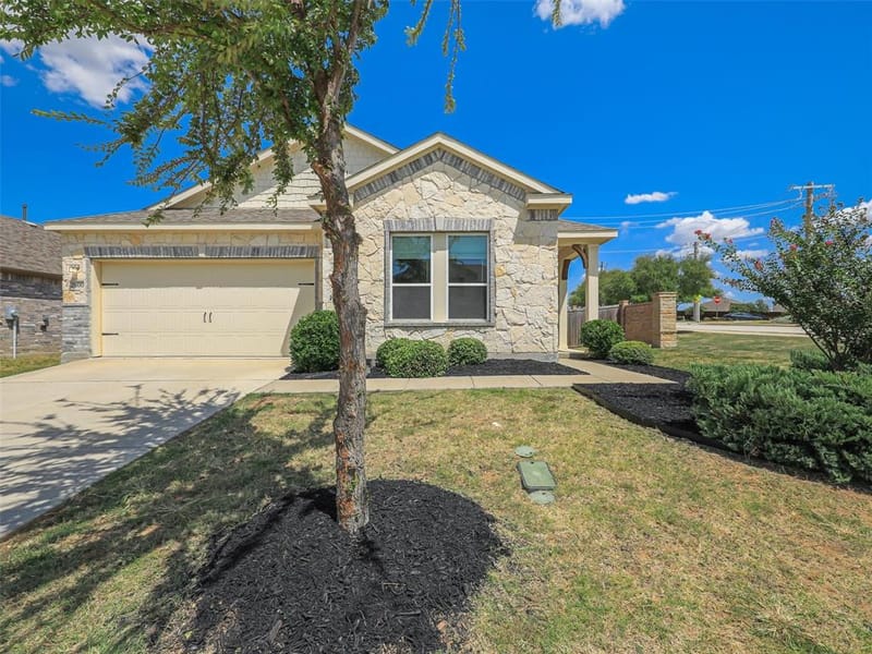 2600 Wheeler Avenue, Aubrey TX 76227 - Photo 2