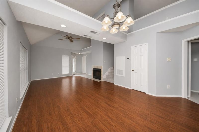 2927 Peninsula Way, Carrollton TX 75007 - Photo 6