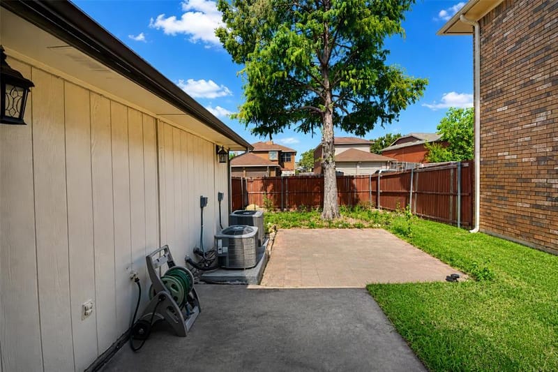2927 Peninsula Way, Carrollton TX 75007 - Photo 26