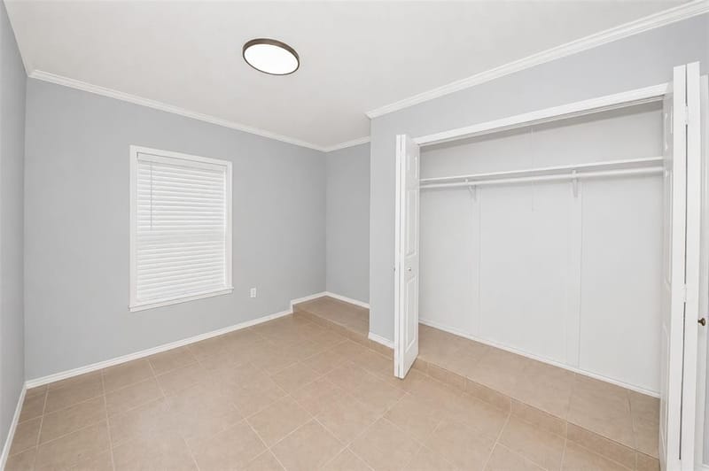 2927 Peninsula Way, Carrollton TX 75007 - Photo 11