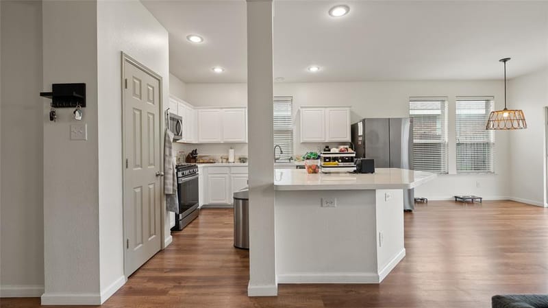 9208 Comanche Ridge Drive, Fort Worth TX 76131 - Photo 5