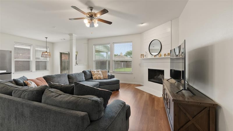 9208 Comanche Ridge Drive, Fort Worth TX 76131 - Photo 11