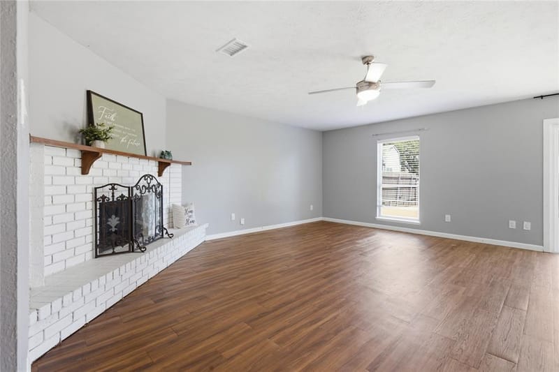 5661 Pearce Street, The Colony TX 75056 - Photo 7
