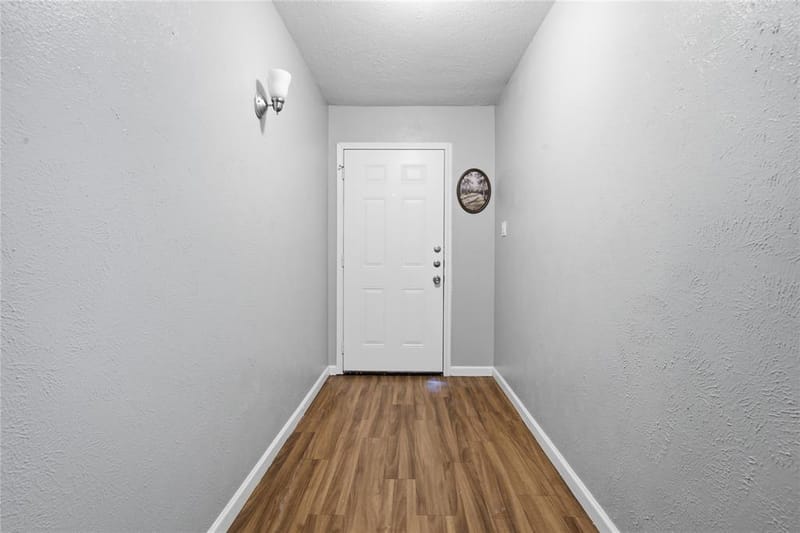 5661 Pearce Street, The Colony TX 75056 - Photo 5