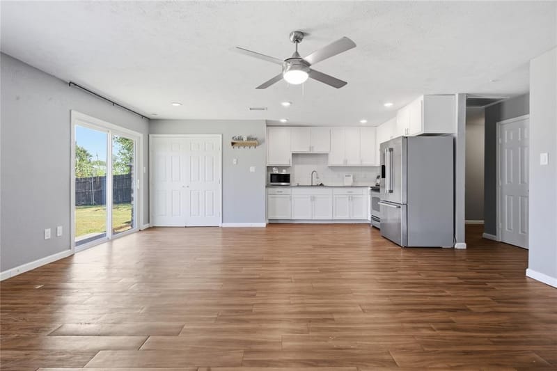 5661 Pearce Street, The Colony TX 75056 - Photo 9
