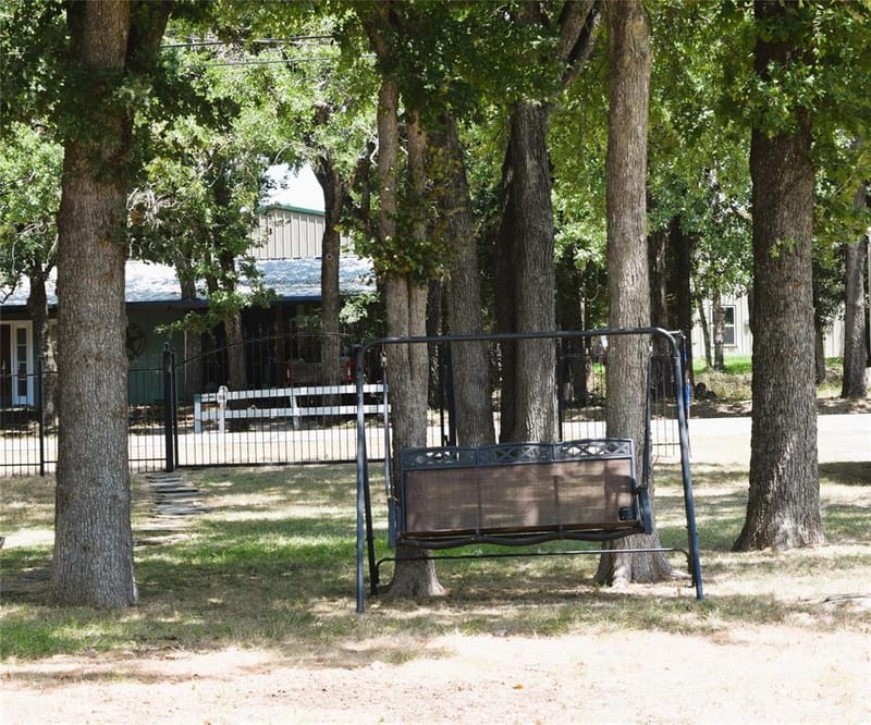 1411 E Lake Drive, Weatherford TX 76087 - Photo 13