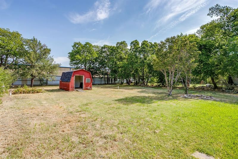 204 W Northern Avenue, Saginaw TX 76179 - Photo 36