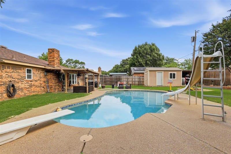 1104 Monterrey Street, Bedford TX 76022 - Photo 36