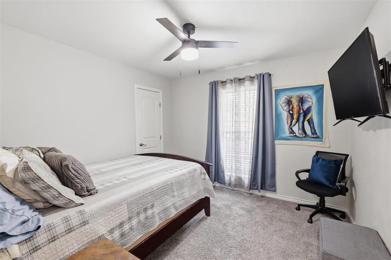 1104 Monterrey Street, Bedford TX 76022 - Photo 29
