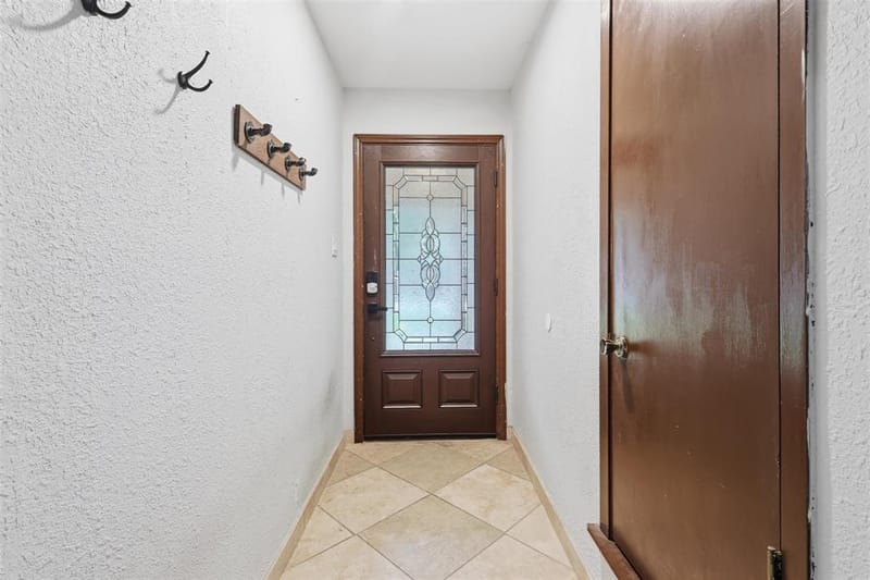 1104 Monterrey Street, Bedford TX 76022 - Photo 8
