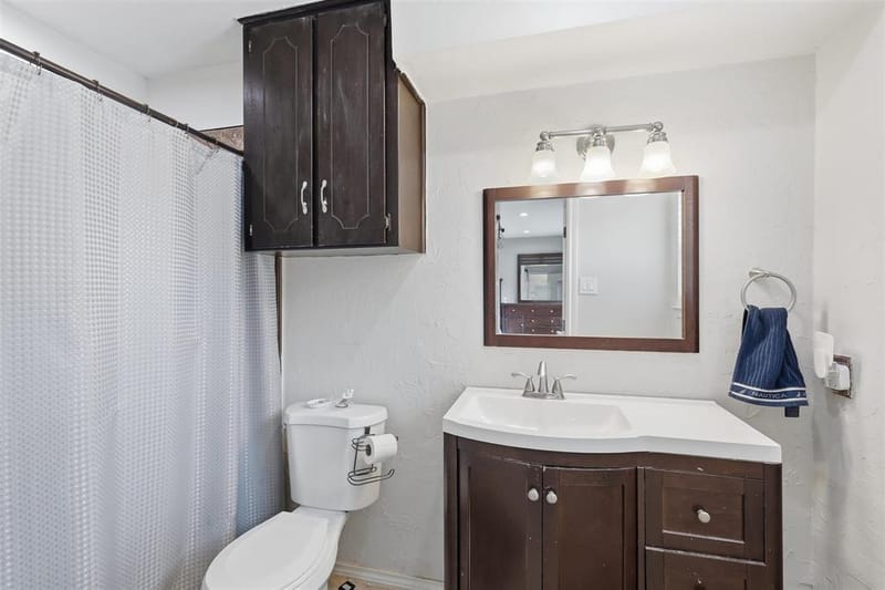 1104 Monterrey Street, Bedford TX 76022 - Photo 25