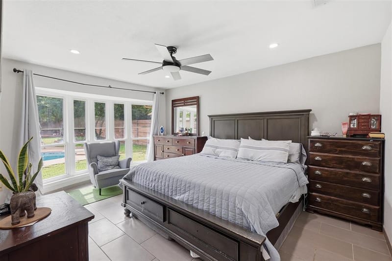 1104 Monterrey Street, Bedford TX 76022 - Photo 21