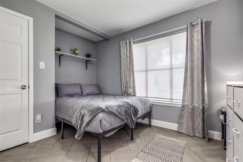 13641 Weald Green Street, Dallas TX 75240 - Photo 11
