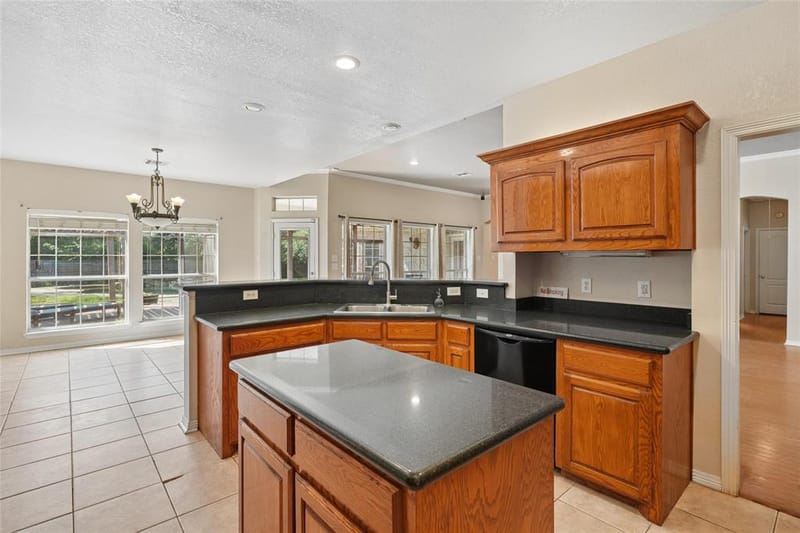 43192 Fringewood Drive, Whitney TX 76692 - Photo 6