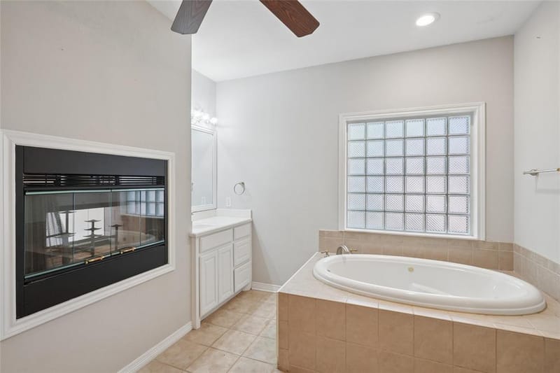 43192 Fringewood Drive, Whitney TX 76692 - Photo 22