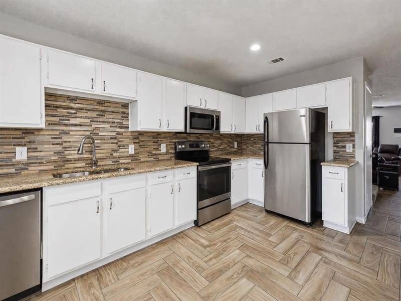 10500 Lake June Road # J09, Dallas TX 75217 - Photo 9