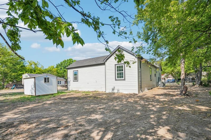 1114 N CATHERINE Street, Terrell TX 75160 - Photo 29