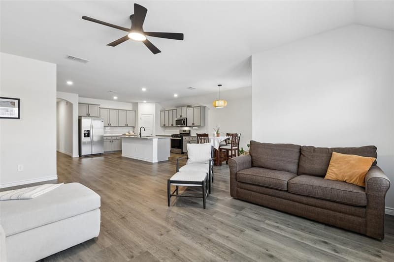 9813 Cherrywood Way, Aubrey TX 76227 - Photo 5