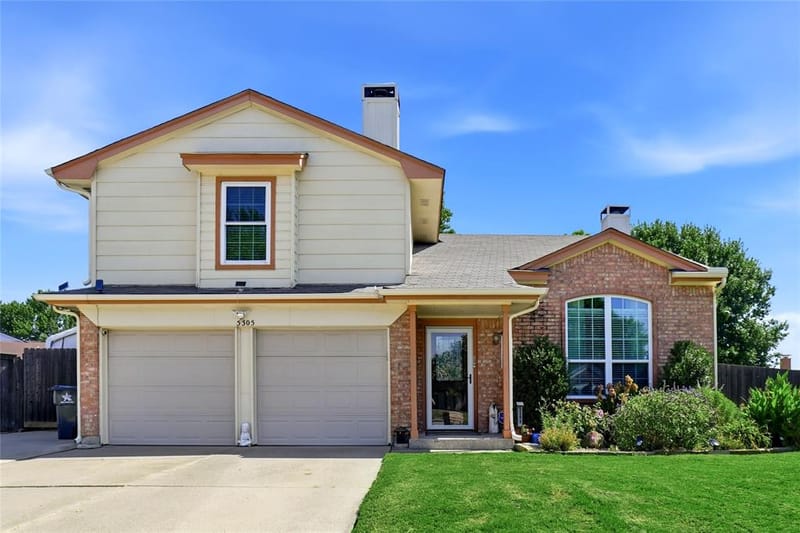 5305 Faireast Court, Arlington TX 76018