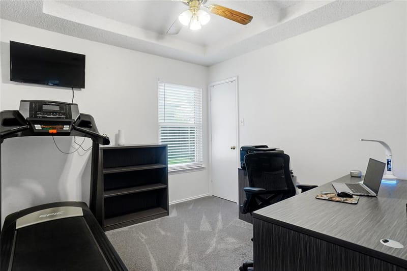 5305 Faireast Court, Arlington TX 76018 - Photo 14